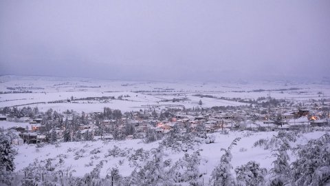 &Delta;&eta;&mu;&omicron;&tau;&iota;&kappa;ή &Epsilon;&nu;ό&tau;&eta;&tau;&alpha; &Epsilon;&rho;&upsilon;&theta;&rho;ώ&nu;