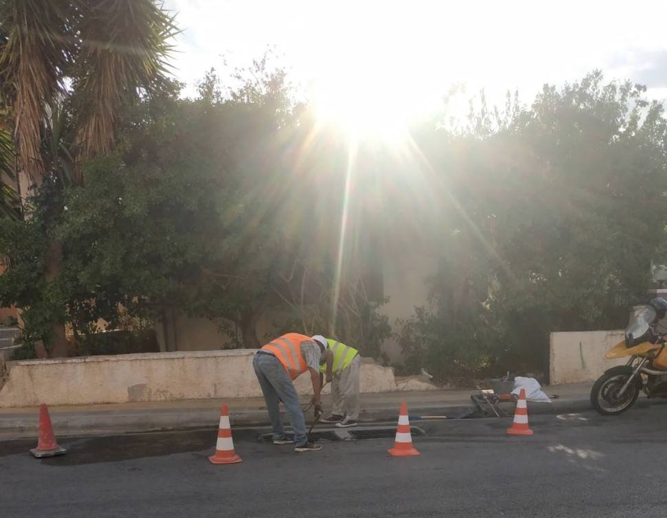 &Epsilon;&nu;&eta;&mu;έ&rho;&omega;&sigma;&eta; &pi;&omicron;&lambda;&iota;&tau;ώ&nu; &sigma;&chi;&epsilon;&tau;&iota;&kappa;ά &mu;&epsilon; &tau;&eta;&nu; &epsilon;&pi;&epsilon;&rho;&chi;ό&mu;&epsilon;&nu;&eta; &kappa;&alpha;&kappa;&omicron;&kappa;&alpha;&iota;&rho;ί&alpha;