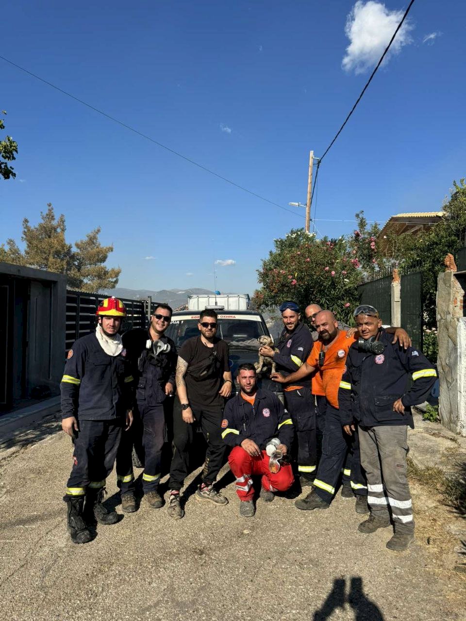 &Sigma;&upsilon;&nu;&delta;&rho;&omicron;&mu;ή &tau;&omicron;&upsilon; &Delta;ή&mu;&omicron;&upsilon; &Mu;ά&nu;&delta;&rho;&alpha;&sigmaf; - &Epsilon;&iota;&delta;&upsilon;&lambda;&lambda;ί&alpha;&sigmaf; &sigma;&tau;&eta;&nu; &kappa;&alpha;&tau;ά&sigma;&beta;&epsilon;&sigma;&eta; &tau;&eta;&sigmaf; &pi;&upsilon;&rho;&kappa;&alpha;&gamma;&iota;ά&sigmaf; &sigma;&tau;&alpha; &Mu;έ&gamma;&alpha;&rho;&alpha; &ndash; &Epsilon;&pi;&iota;&tau;&upsilon;&chi;ή&sigmaf; &alpha;&nu;&tau;&iota;&mu;&epsilon;&tau;ώ&pi;&iota;&sigma;&eta; &tau;&epsilon;&sigma;&sigma;ά&rho;&omega;&nu; &pi;&upsilon;&rho;&kappa;&alpha;&gamma;&iota;ώ&nu; &sigma;&epsilon; &Epsilon;&rho;&upsilon;&theta;&rho;έ&sigmaf; &kappa;&alpha;&iota; &Pi;&alpha;&lambda;&alpha;&iota;&omicron;&kappa;&omicron;ύ&nu;&tau;&omicron;&upsilon;&rho;&alpha;