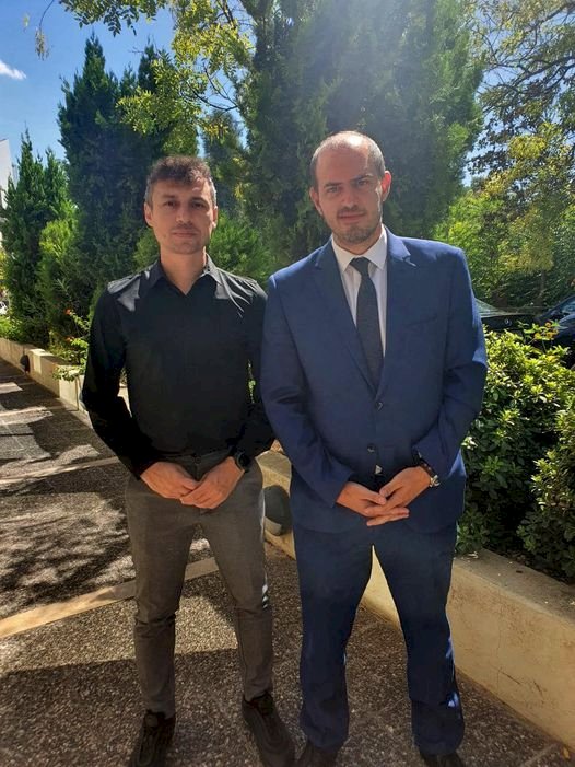 &Omicron;&rho;&iota;&sigma;&tau;&iota;&kappa;ή &lambda;ύ&sigma;&eta; &sigma;&tau;&omicron; &theta;έ&mu;&alpha; &lambda;&epsilon;&iota;&tau;&omicron;&upsilon;&rho;&gamma;ί&alpha;&sigmaf; &tau;&omega;&nu; &tau;&mu;&eta;&mu;ά&tau;&omega;&nu; &omicron;&mu;ά&delta;&alpha;&sigmaf; &pi;&rho;&omicron;&sigma;&alpha;&nu;&alpha;&tau;&omicron;&lambda;&iota;&sigma;&mu;&omicron;ύ