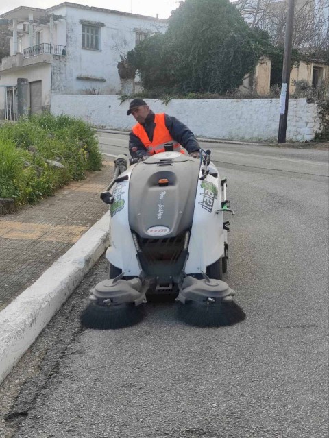 Ο Δήμος Μάνδρας – Ειδυλλίας στο δρόμο της καινοτομίας  -  Ο δημοτικός στόλος καθαριότητας ενισχύεται για πρώτη φορά  με νέα ηλεκτρικά σάρωθρα