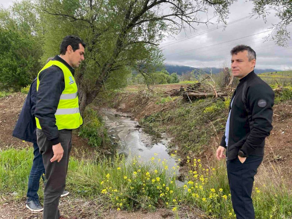 Έ&gamma;&kappa;&alpha;&iota;&rho;&omicron;&sigmaf; &kappa;&alpha;&theta;&alpha;&rho;&iota;&sigma;&mu;ό&sigmaf; &rho;&epsilon;&mu;ά&tau;&omega;&nu; &sigma;&epsilon; &Beta;ί&lambda;&iota;&alpha; &kappa;&alpha;&iota; &Epsilon;&rho;&upsilon;&theta;&rho;έ&sigmaf; &ndash; &Alpha;&upsilon;&tau;&omicron;&psi;ί&alpha; &Delta;&rho;ί&kappa;&omicron;&upsilon; &ndash; &Beta;&alpha;&rho;&epsilon;&lambda;ά &sigma;&tau;&iota;&sigmaf; &epsilon;&rho;&gamma;&alpha;&sigma;ί&epsilon;&sigmaf;