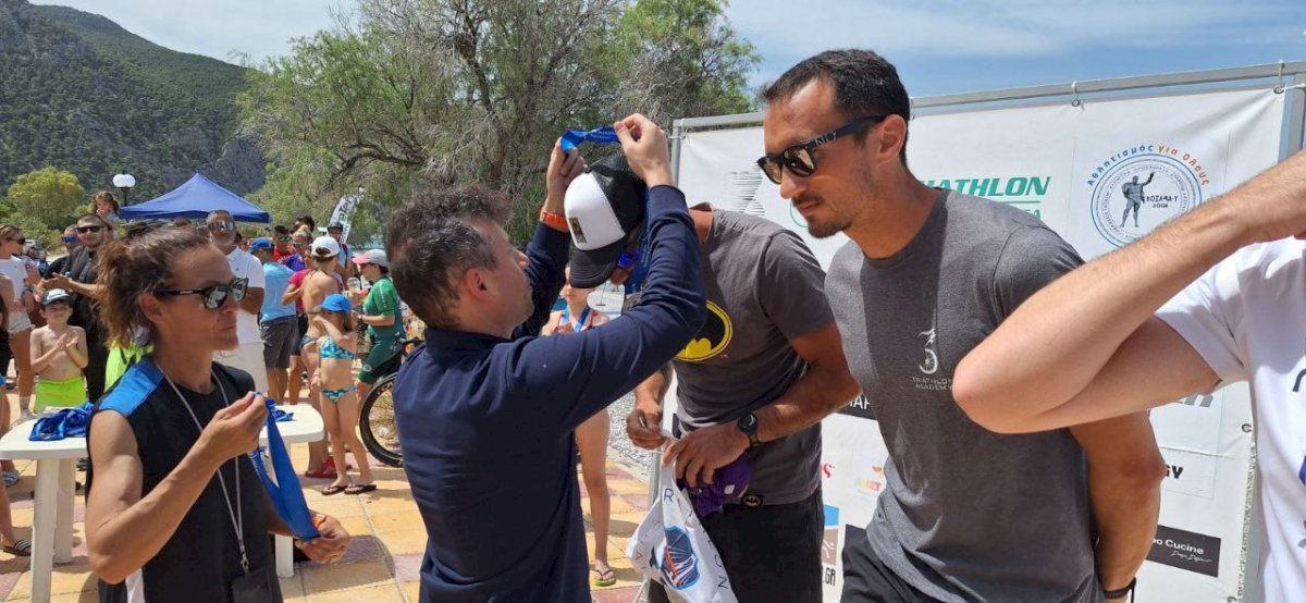 &Eta; &kappa;&alpha;&rho;&delta;&iota;ά &tau;&omicron;&upsilon; &alpha;&theta;&lambda;&eta;&tau;&iota;&sigma;&mu;&omicron;ύ &chi;&tau;ύ&pi;&eta;&sigma;&epsilon; &delta;&upsilon;&nu;&alpha;&tau;ά &sigma;&tau;&eta;&nu; &Psi;ά&theta;&alpha; &ndash; &Mu;&epsilon; &alpha;&pi;ό&lambda;&upsilon;&tau;&eta; &epsilon;&pi;&iota;&tau;&upsilon;&chi;ί&alpha; &kappa;&alpha;&iota; &rho;&epsilon;&kappa;ό&rho; &sigma;&upsilon;&mu;&mu;&epsilon;&tau;&omicron;&chi;ώ&nu; &omicron;&lambda;&omicron;&kappa;&lambda;&eta;&rho;ώ&theta;&eta;&kappa;&epsilon; &tau;&omicron; 12&omicron; PSATHATHLON - TRIATHLON ATTICA