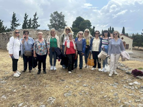 Μια ξεχωριστή ημέρα για τα ΚΑΠΗ του Δήμου Μάνδρας - Ειδυλλίας: Δωρεάν εκδρομή σε Χαλκίδα και Ερέτρια