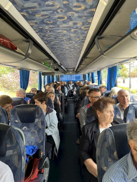 Μια ξεχωριστή ημέρα για τα ΚΑΠΗ του Δήμου Μάνδρας - Ειδυλλίας: Δωρεάν εκδρομή σε Χαλκίδα και Ερέτρια
