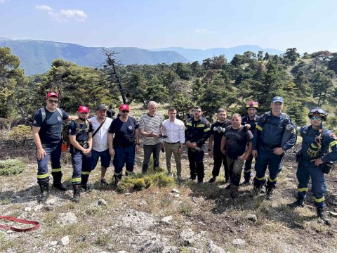 Υπόδειγμα θεσμικής ετοιμότητας και ευθύνης: Ο Δήμος Μάνδρας - Ειδυλλίας σε πλήρη κινητοποίηση για την άμεση κατάσβεση πυρκαγιάς στον Κιθαιρώνα – Νομική προσφυγή κατά ΔΕΗ και ΑΔΜΗΕ