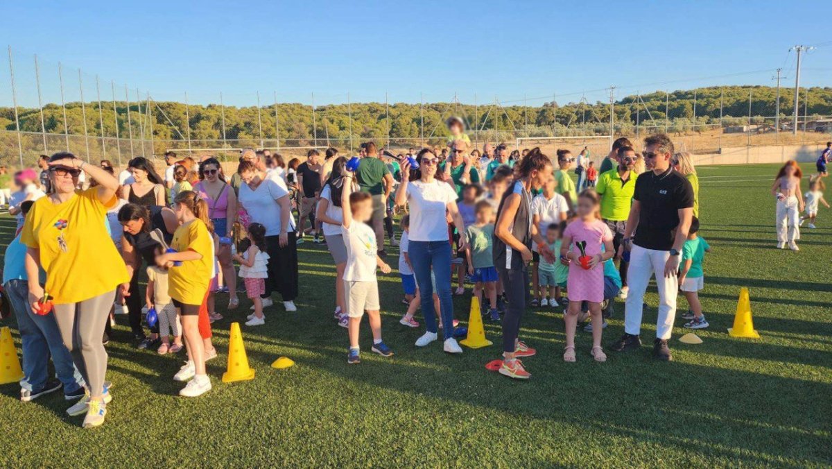 &Eta; &tau;&epsilon;&lambda;&epsilon;&tau;ή &lambda;ή&xi;&eta;&sigmaf; &tau;&omega;&nu; &pi;&alpha;&iota;&delta;&iota;&kappa;ώ&nu; &sigma;&tau;&alpha;&theta;&mu;ώ&nu; έ&gamma;&iota;&nu;&epsilon; &gamma;&iota;&omicron;&rho;&tau;ή &alpha;&gamma;ά&pi;&eta;&sigmaf; &kappa;&alpha;&iota; &epsilon;&lambda;&pi;ί&delta;&alpha;&sigmaf; - &Mu;&epsilon; &mu;&epsilon;&gamma;ά&lambda;&eta; &epsilon;&pi;&iota;&tau;&upsilon;&chi;ί&alpha; &pi;&rho;&alpha;&gamma;&mu;&alpha;&tau;&omicron;&pi;&omicron;&iota;ή&theta;&eta;&kappa;&epsilon; &eta; &Gamma;&iota;&omicron;&rho;&tau;ή &Lambda;ή&xi;&eta;&sigmaf; &tau;&eta;&sigmaf; &Sigma;&chi;&omicron;&lambda;&iota;&kappa;ή&sigmaf; &Chi;&rho;&omicron;&nu;&iota;ά&sigmaf; &tau;&omicron;&upsilon; &Delta;ή&mu;&omicron;&upsilon; &Mu;ά&nu;&delta;&rho;&alpha;&sigmaf; &ndash; &Epsilon;&iota;&delta;&upsilon;&lambda;&lambda;ί&alpha;&sigmaf; &sigma;&tau;&omicron; &Gamma;ή&pi;&epsilon;&delta;&omicron; &Beta;&alpha;&lambda;&alpha;&rho;ί&alpha;&sigmaf;