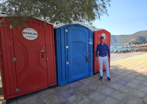 Ο Δήμος Μάνδρας – Ειδυλλίας αναβαθμίζει τις παραλίες Πόρτο Γερμενό & Ψάθα με σύγχρονες χημικές τουαλέτες – Έργο υγειονομικής προστασίας και καθολικής προσβασιμότητας