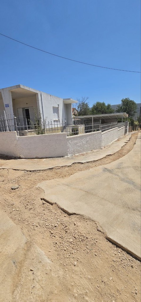 Έργο-τομή 2,5 εκατομμυρίων ευρώ στα Βίλια: Οριστικό τέλος στον αμίαντο – Νέο, σύγχρονο δίκτυο ύδρευσης μετά από 50 χρόνια