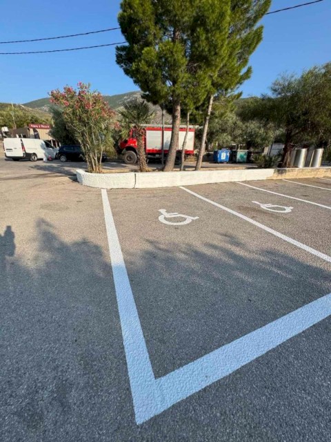 25 χρόνια εγκατάλειψης μετατρέπονται σε στολίδι – Το Πόρτο Γερμενό ξαναγεννιέται με την πρώτη παιδική χαρά, χώρους πρασίνου και νέο πάρκινγκ