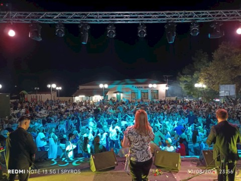 Η Οινόη πλημμύρισε μελωδίες, χορό και άρωμα κρασιού – Μεγάλη επιτυχία της Γιορτής Κρασιού 2025