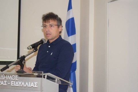 Η Μάνδρα δείχνει τον δρόμο στην προστασία από το κυβερνοέγκλημα - Σημαντική παρέμβαση του Δήμου Μάνδρας – Ειδυλλίας για την ασφάλεια στην ψηφιακή εποχή - Πλήθος κόσμου στην ημερίδα για τις προκλήσεις του Κυβερνοχώρου