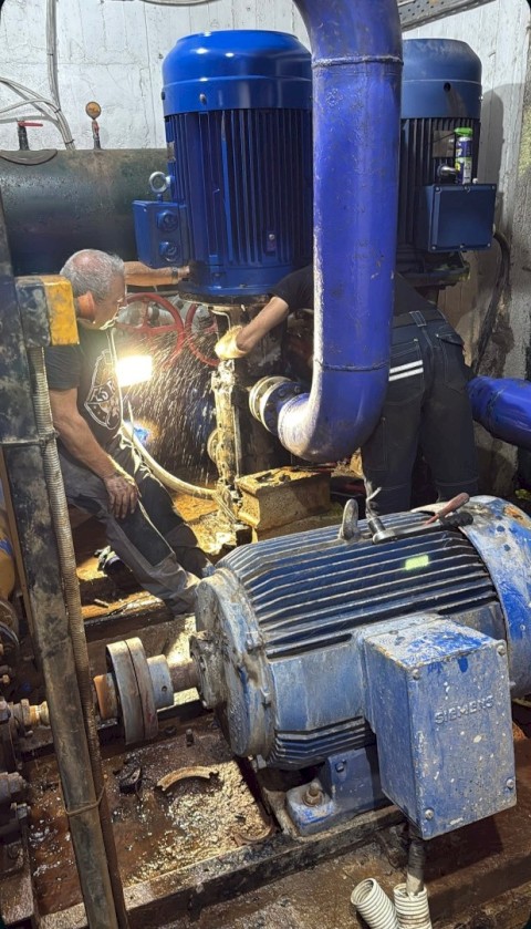 Άμεση αντικατάσταση της αντλίας ύδρευσης και σταδιακή αποκατάσταση της υδροδότησης στη Δημοτική Ενότητα Μάνδρας