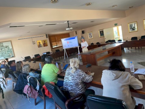 Νέο Πρόγραμμα εκπαίδευσης στις ψηφιακές δεξιότητες για ωφελούμενους των Κέντρων Κοινότητας των Δήμων  της Περιφέρειας Αττικής.