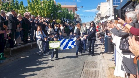 Με λαμπρότητα και Εθνική υπερηφάνεια ο Δήμος Μάνδρας – Ειδυλλίας τίμησε το Έπος του ’40 και το “ΟΧΙ” της 28ης Οκτωβρίου
