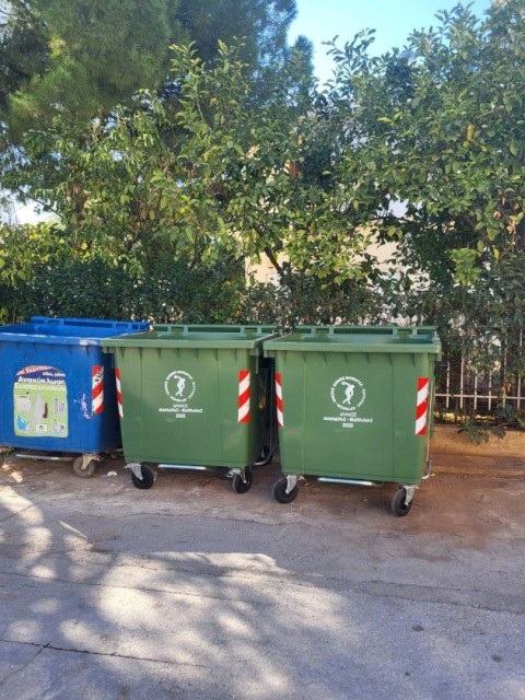 400 νέοι κάδοι ενισχύουν το δίκτυο καθαριότητας του Δήμου Μάνδρας–Ειδυλλίας