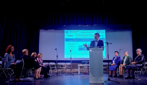 Η Δυτική Αττική υποκλίθηκε στην Αγρότισσα – Συγκινητική βραδιά τιμής στο Δημοτικό Θέατρο Μάνδρας