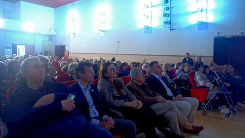 Η Δυτική Αττική υποκλίθηκε στην Αγρότισσα – Συγκινητική βραδιά τιμής στο Δημοτικό Θέατρο Μάνδρας