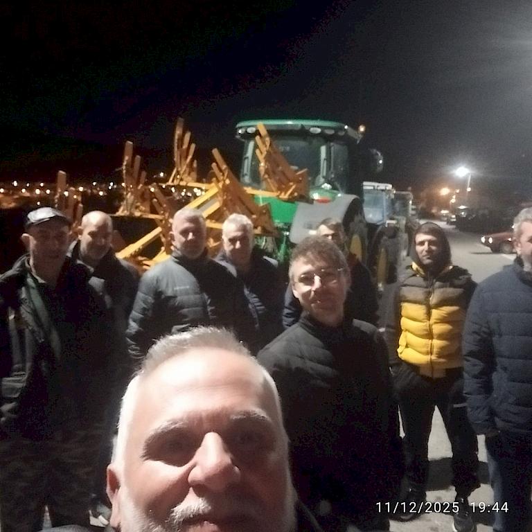 Σταθερός αρωγός των αγροτών ο Δήμαρχος Αρμόδιος Γ. Δρίκος – Παρών στα μπλόκα των Ερυθρών και σε κάθε κρίσιμη στιγμή