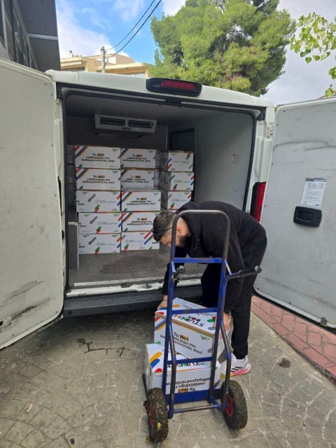 Νέα αποστολή “Student Box” από τον Δήμο Μάνδρας – Ειδυλλίας - Συνολικά 115 φοιτητές ενισχύονται μέσω της κοινωνικής πρωτοβουλίας του Δημάρχου Αρμοδίου Γ. Δρίκου