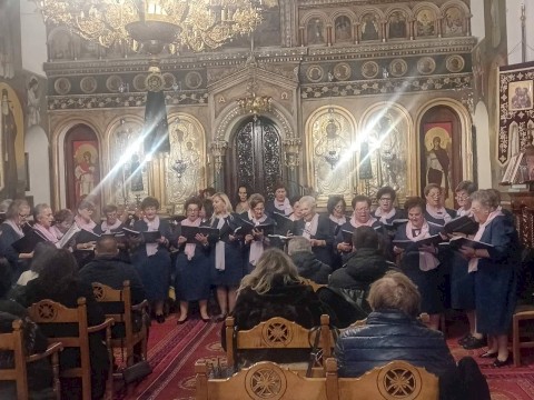 «Φόρεσε» τα γιορτινά του ο Δήμος-Μάνδρας-Ειδυλλίας -Χριστουγεννιάτικες εκδηλώσεις με μαζική συμμετοχή και έντονη πολιτιστική παρουσία