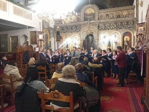 «Φόρεσε» τα γιορτινά του ο Δήμος-Μάνδρας-Ειδυλλίας -Χριστουγεννιάτικες εκδηλώσεις με μαζική συμμετοχή και έντονη πολιτιστική παρουσία