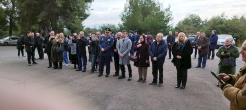 «Φόρεσε» τα γιορτινά του ο Δήμος-Μάνδρας-Ειδυλλίας -Χριστουγεννιάτικες εκδηλώσεις με μαζική συμμετοχή και έντονη πολιτιστική παρουσία