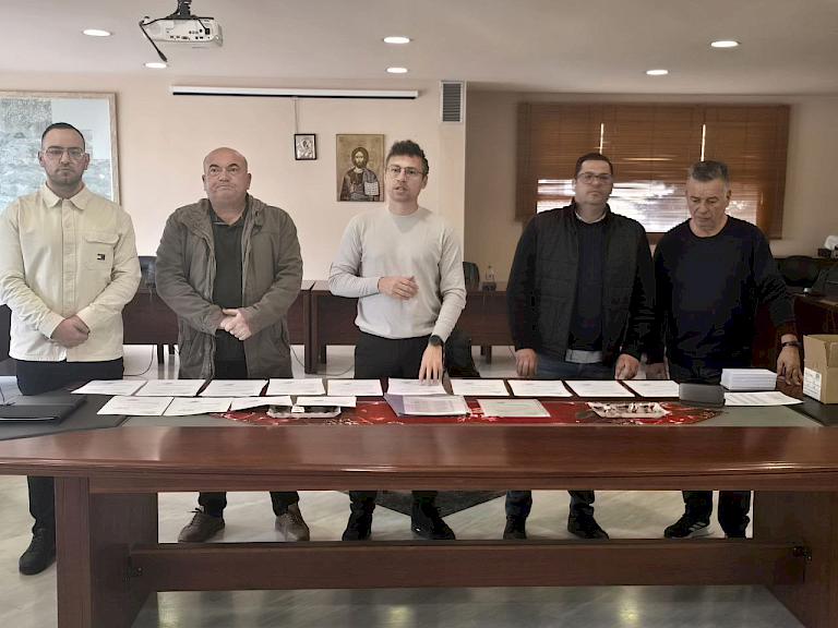 Χριστούγεννα αλληλεγγύης στον Δήμο Μάνδρας–Ειδυλλίας - Στήριγμα ζωής σε 180 οικογένειες με πρωτοβουλία του Δημάρχου Αρμοδίου Γ.  Δρίκου