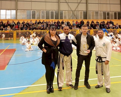 Εκεί που ο Αθλητισμός συναντά την Κοινωνική Ευθύνη - Τιμητική βράβευση του Δημάρχου Μάνδρας-Ειδυλλίας Αρμοδίου Γ. Δρίκου από τους Αθλητικούς Συλλόγους της περιοχής για την έμπρακτη στήριξη του