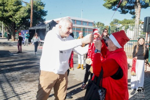 Μια πόλη, μια διαδρομή, μια καρδιά: Η Μάνδρα έτρεξε για τον άνθρωπο