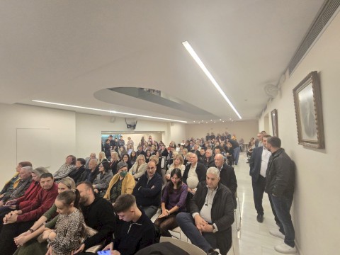 Ο Δήμαρχος Μάνδρας – Ειδυλλίας Αρμόδιος Γ. Δρίκος τίμησε τους αριστούχους της Τριτοβάθμιας Εκπαίδευσης