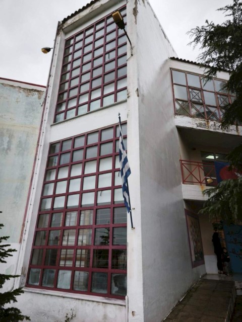 Με τη σφραγίδα του Δημάρχου Αρμοδίου Γ. Δρίκου στην τελική ευθεία η ενεργειακή αναβάθμιση του Δημοτικού Σχολείου Ερυθρών