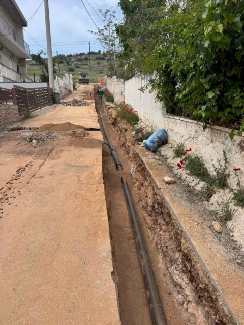 Η Μάνδρα γυρίζει σελίδα: Τέλος στον καρκινογόνο αμίαντο ύδρευσης μετά από έξι δεκαετίες