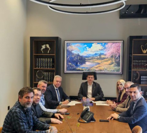 Με το όραμα και την αποφασιστικότητα του Δημάρχου Αρμοδίου Γ. Δρίκου, οι Ερυθρές αποκτούν το πρώτο Κέντρο Υγείας – Φάρο Ζωής για τη Δυτική Αττική