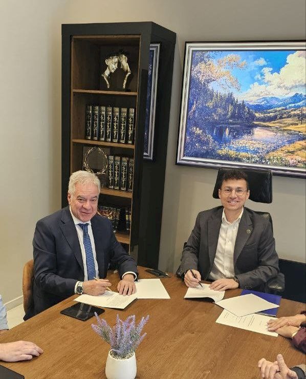 Με το όραμα και την αποφασιστικότητα του Δημάρχου Αρμοδίου Γ. Δρίκου, οι Ερυθρές αποκτούν το πρώτο Κέντρο Υγείας – Φάρο Ζωής για τη Δυτική Αττική