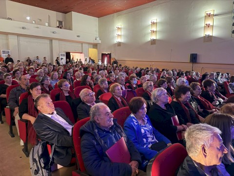 Ο Δήμος Μάνδρας-Ειδυλλίας τίμησε τον Μακαριστό Μητροπολίτη Γόρτυνος και Μεγαλοπόλεως κυρό Ιερεμία με μια βραδιά ουσίας και συγκίνησης