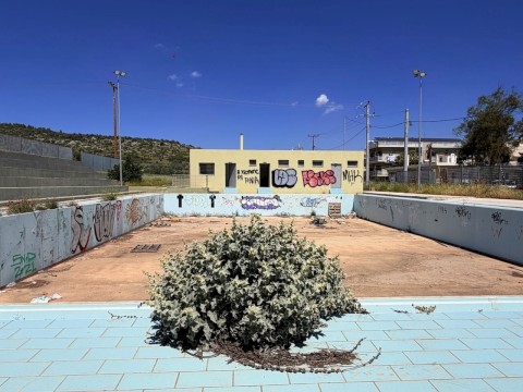 «Από σύμβολο εγκατάλειψης σε σύμβολο προοπτικής» - Το Δημοτικό Κολυμβητήριο Μάνδρας εισέρχεται στην τελική φάση αποπεράτωσης και σύντομα θα παραδοθεί λειτουργικό και ασφαλές στους πολίτες ύστερα από σχεδόν δύο δεκαετίες αναμονής