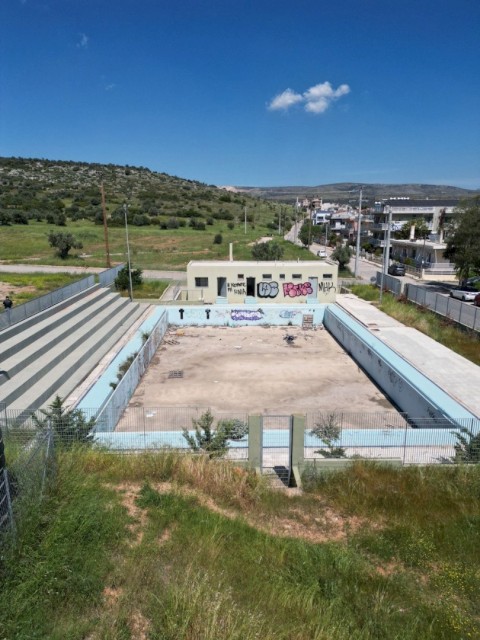 «Από σύμβολο εγκατάλειψης σε σύμβολο προοπτικής» - Το Δημοτικό Κολυμβητήριο Μάνδρας εισέρχεται στην τελική φάση αποπεράτωσης και σύντομα θα παραδοθεί λειτουργικό και ασφαλές στους πολίτες ύστερα από σχεδόν δύο δεκαετίες αναμονής