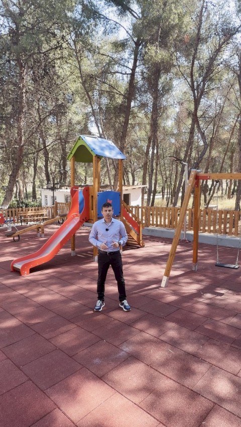 Παραδόθηκε η νέα πρότυπη παιδική χαρά στο δάσος της Κιάφας