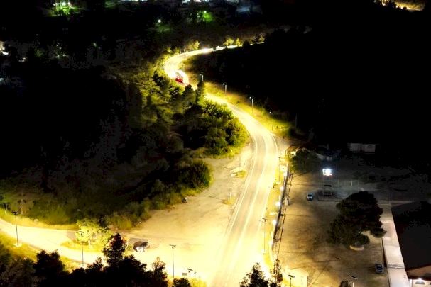 Νέο έργο – ορόσημο με τη σφραγίδα του Δημάρχου Αρμοδίου Γ. Δρίκου ενισχύει την οδική ασφάλεια στη Δυτική Αττική