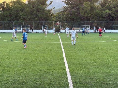 &Epsilon;&pi;έ&nu;&delta;&upsilon;&sigma;&eta; ά&nu;&omega; &tau;&omega;&nu; 200.000 &epsilon;&upsilon;&rho;ώ &alpha;&nu;&alpha;&gamma;έ&nu;&nu;&eta;&sigma;&epsilon; &tau;&omicron; &Delta;&eta;&mu;&omicron;&tau;&iota;&kappa;ό &Gamma;ή&pi;&epsilon;&delta;&omicron; &Beta;&iota;&lambda;ί&omega;&nu;