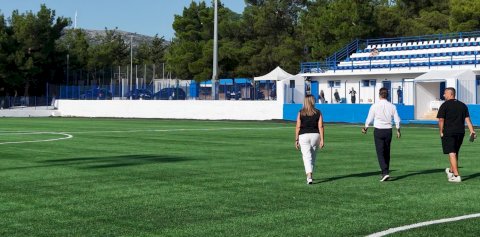 &Epsilon;&pi;έ&nu;&delta;&upsilon;&sigma;&eta; ά&nu;&omega; &tau;&omega;&nu; 200.000 &epsilon;&upsilon;&rho;ώ &alpha;&nu;&alpha;&gamma;έ&nu;&nu;&eta;&sigma;&epsilon; &tau;&omicron; &Delta;&eta;&mu;&omicron;&tau;&iota;&kappa;ό &Gamma;ή&pi;&epsilon;&delta;&omicron; &Beta;&iota;&lambda;ί&omega;&nu;