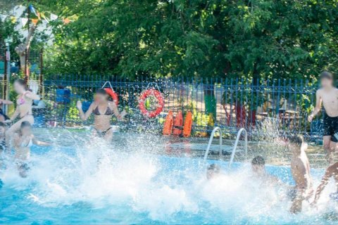 &Delta;&epsilon;&kappa;&alpha;&pi;έ&nu;&tau;&epsilon; &chi;&rho;ό&nu;&iota;&alpha; &mu;&epsilon;&tau;ά &xi;&alpha;&nu;ά &delta;&omega;&rho;&epsilon;ά&nu; &kappa;&alpha;&tau;&alpha;&sigma;&kappa;&eta;&nu;ώ&sigma;&epsilon;&iota;&sigmaf; &gamma;&iota;&alpha; &tau;&alpha; &pi;&alpha;&iota;&delta;&iota;ά &tau;&omicron;&upsilon; &Delta;ή&mu;&omicron;&upsilon; &Mu;ά&nu;&delta;&rho;&alpha;&sigmaf;&ndash;&Epsilon;&iota;&delta;&upsilon;&lambda;&lambda;ί&alpha;&sigmaf;