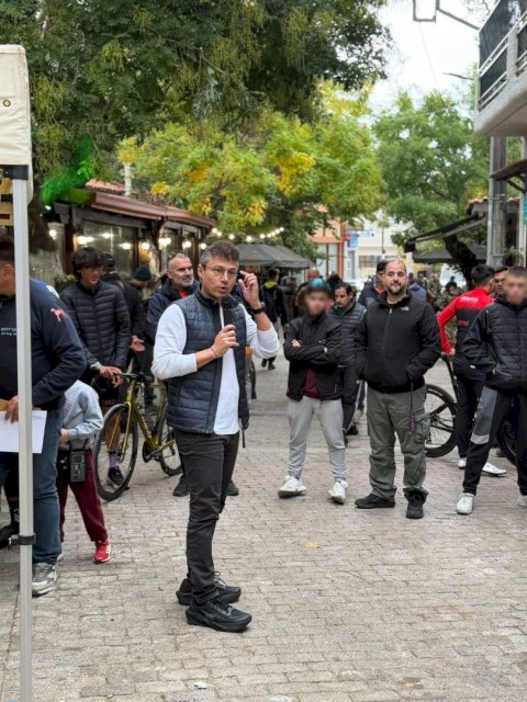 110 &alpha;&theta;&lambda;&eta;&tau;έ&sigmaf; &alpha;&pi;ό ό&lambda;&eta; &tau;&eta;&nu; &Epsilon;&lambda;&lambda;ά&delta;&alpha; &sigma;&tau;&alpha; &chi;&nu;ά&rho;&iota;&alpha; &tau;&omicron;&upsilon;... &Omicron;&iota;&delta;ί&pi;&omicron;&delta;&alpha;